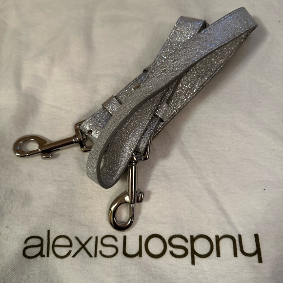 AlexHudson metallic, silver tote handbag. - Picture 2 of 4